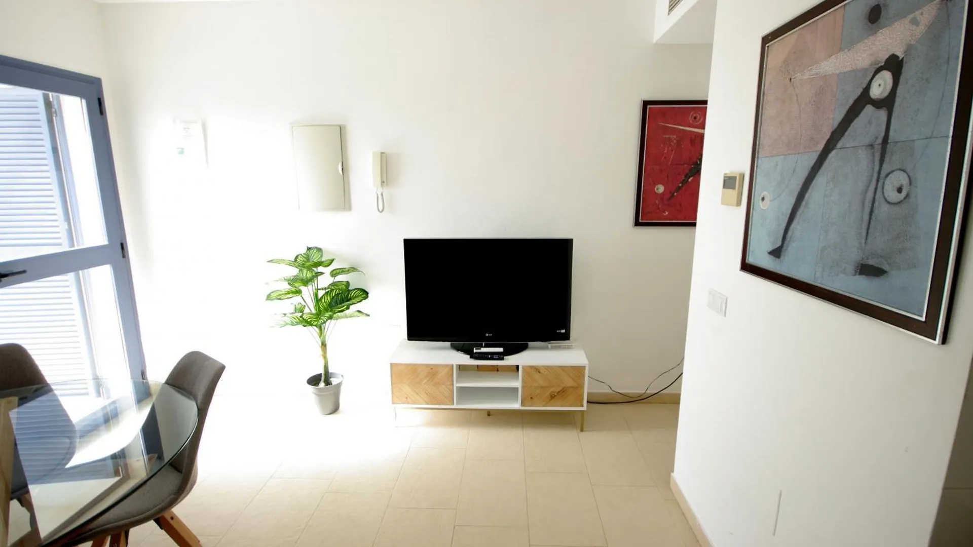 Livingtarifa Atico Aire Azul Reserva De Los Lances Apartment
